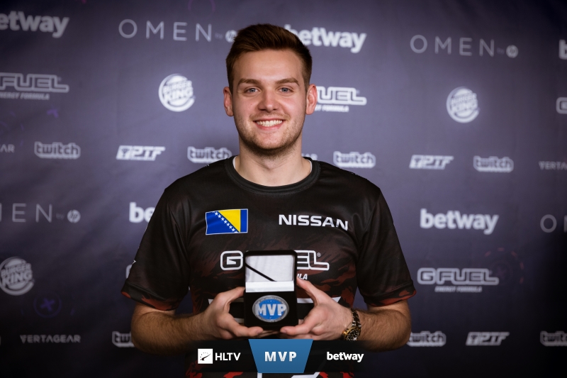 阿P经典整活：我准备去DK接班Khan了